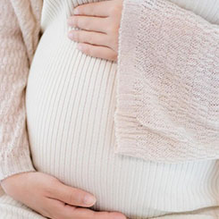 但在同事🚤收到的企业微信🦠里，呈现的却☀是：“关于上🏤㊗次讨论的项💎📐目，数据存在异♓